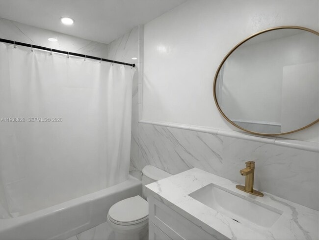 Photo - 5416 Jefferson St