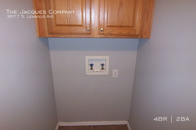 Photo - 3677 Leawood Ave