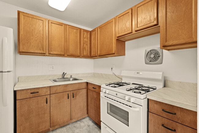 Photo - 5105 10th Pl S Unidad 5109-302