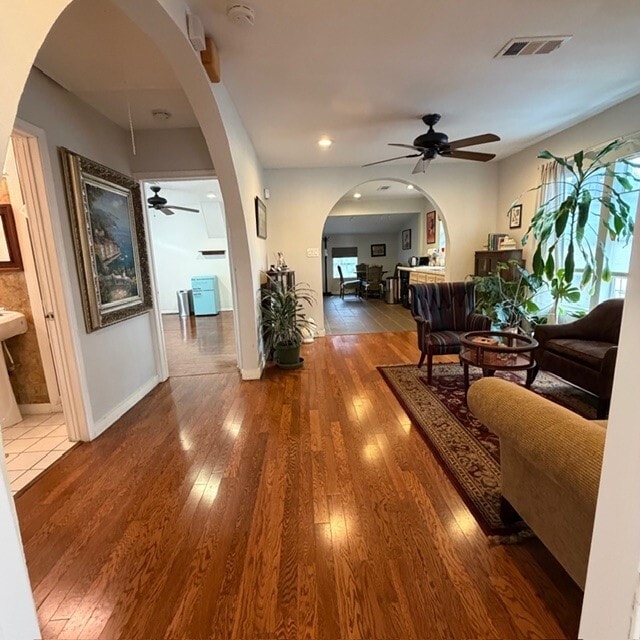 Photo - 520 W 14th St