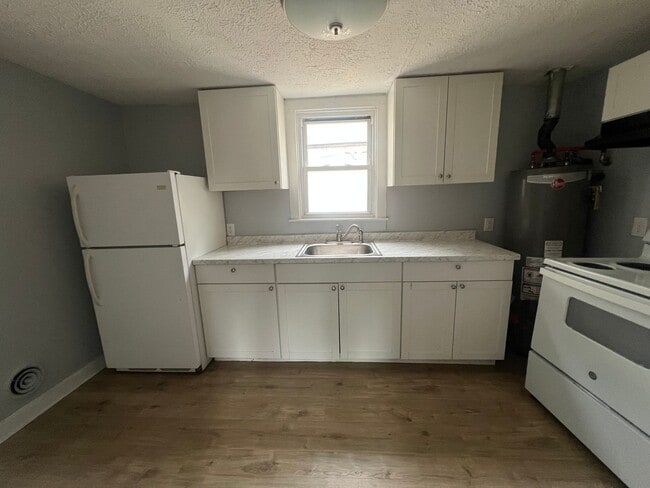 Photo - 4228 Allmond Ave Unit 2