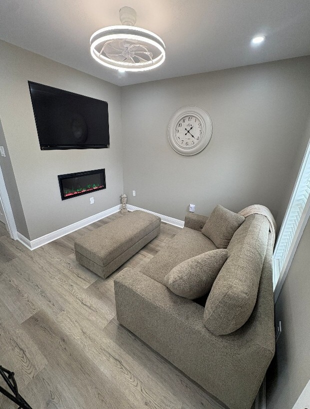 Living Rm/Lounge