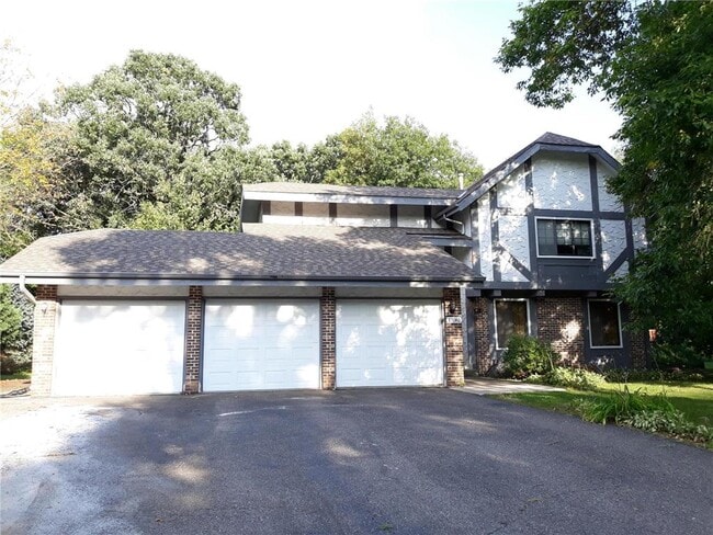 17081 Creek Rdg Trl  