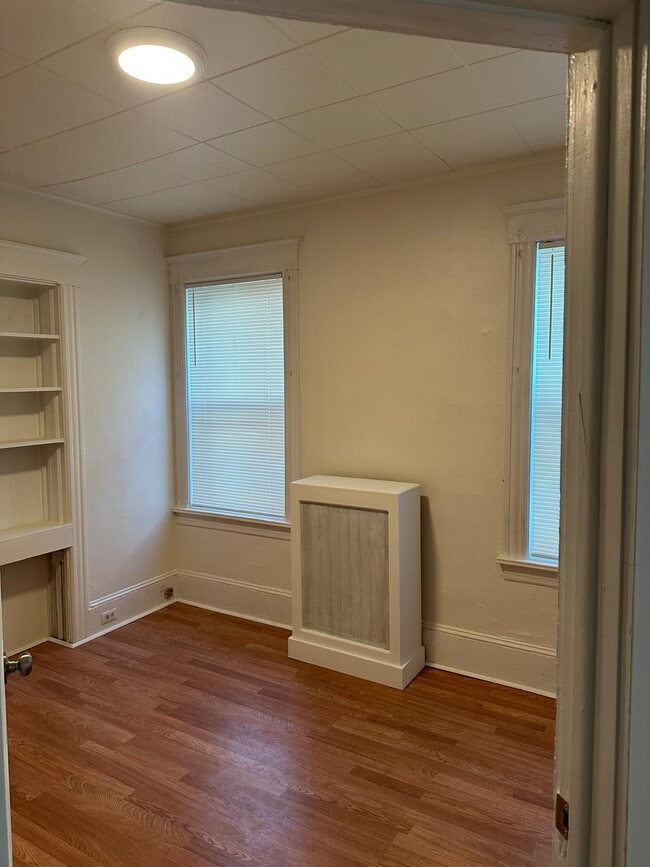 Photo - 89 Downs St Unit 2