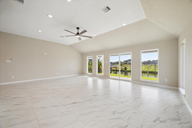 Photo - 416 Twin Timbers Ln