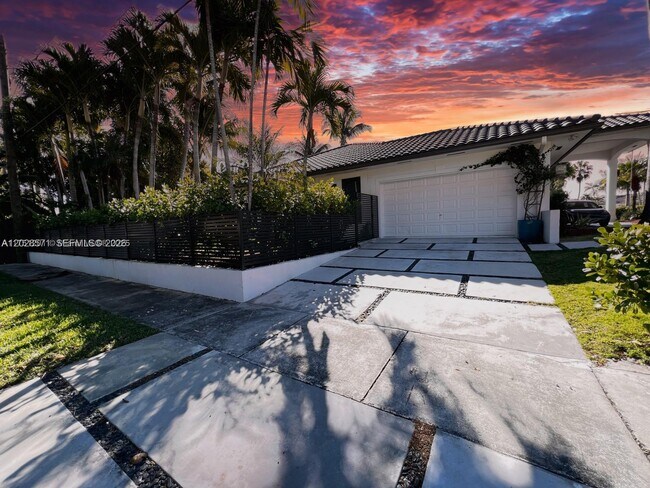 Photo - 17615 SW 80th Ct