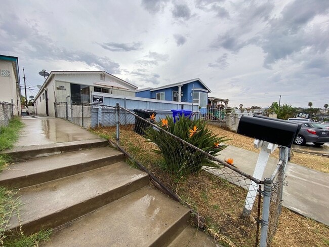 Building Photo - Eta St Unit 4056 Rental