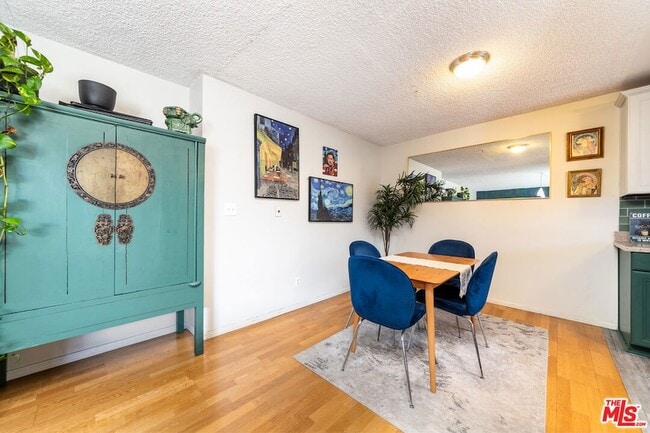 Photo - 5232 Corteen Pl Unit 25