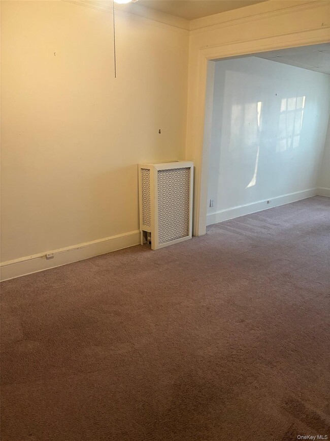 Photo - 150 Plandome Rd Unit 2