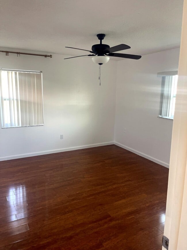 Photo - 22141 Aquila St