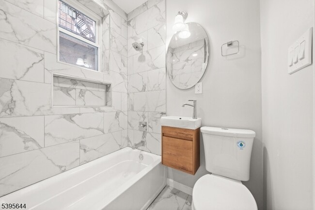 Photo - 57 Henry St Unit A1