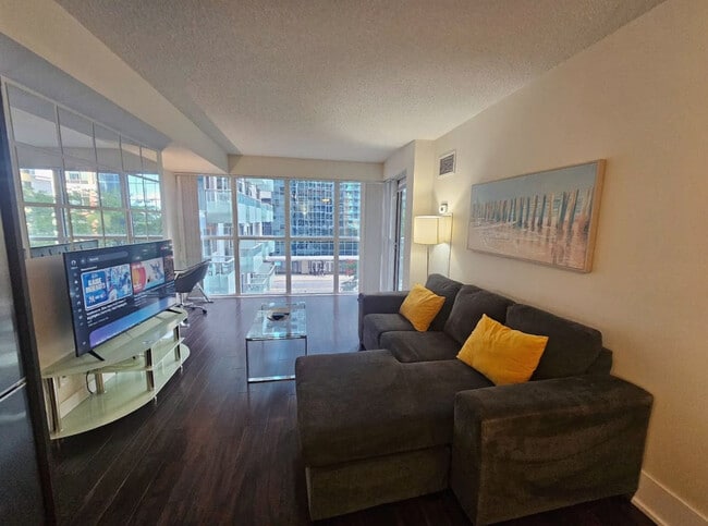 Building Photo - 300 Front St W Unit SI ID1471501P