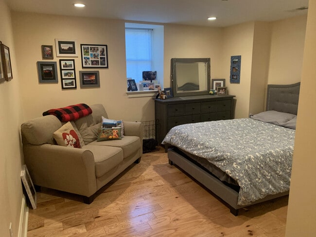 Photo - 15 Sparhawk St