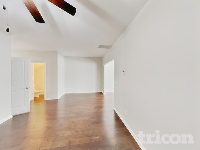 Photo - 206 Ashmere Ct