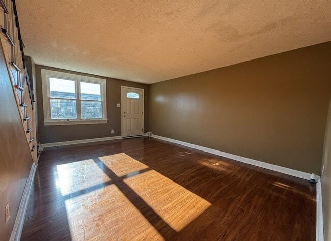 Photo - 119 W Madison Ave