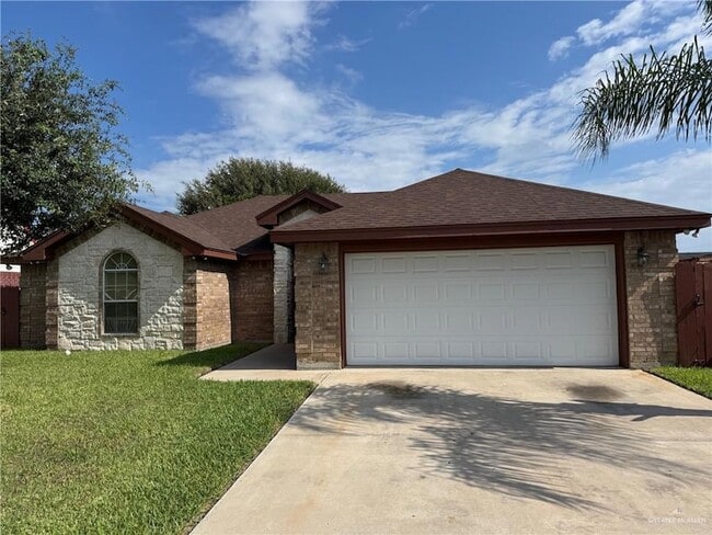Building Photo - 904 W Solar Dr Rental