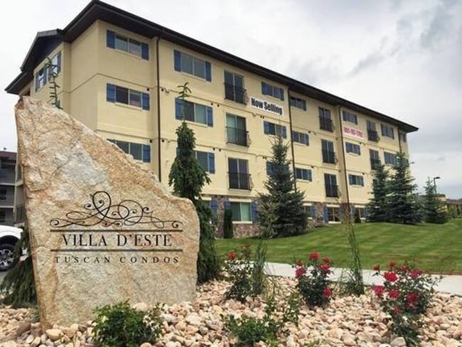 Building Photo - CONDO 2 BED 1 BATH BEHIND WINCO FOR RENT I... Unit 403