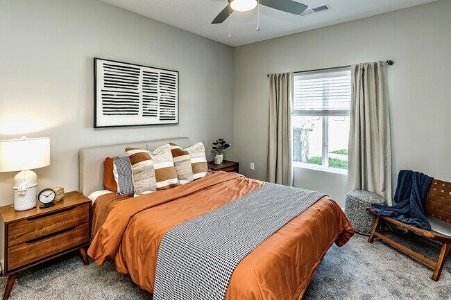 1BR, 1BA - Girard