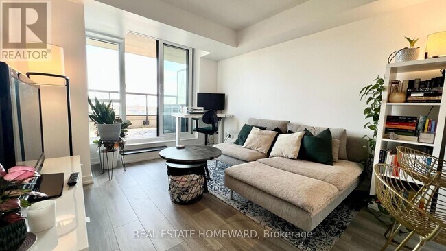 Photo - 8 Trent Ave Unit 912