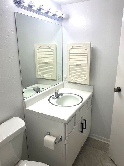 Photo - 3075 Walnut Bend Ln Unit 23