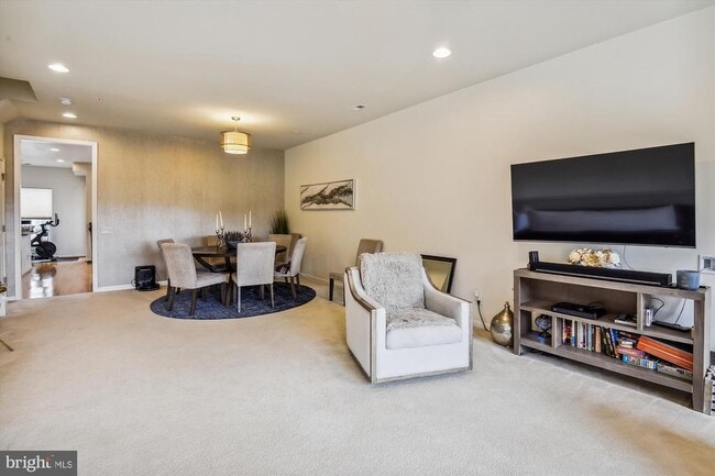 3028 Rittenhouse Cir Unit 40