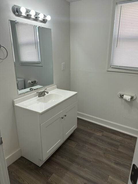 Photo - 428 E 2nd St