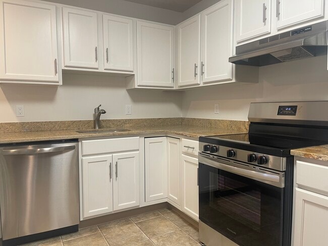 Photo - 239 Indian River Rd Apartments Unit 213