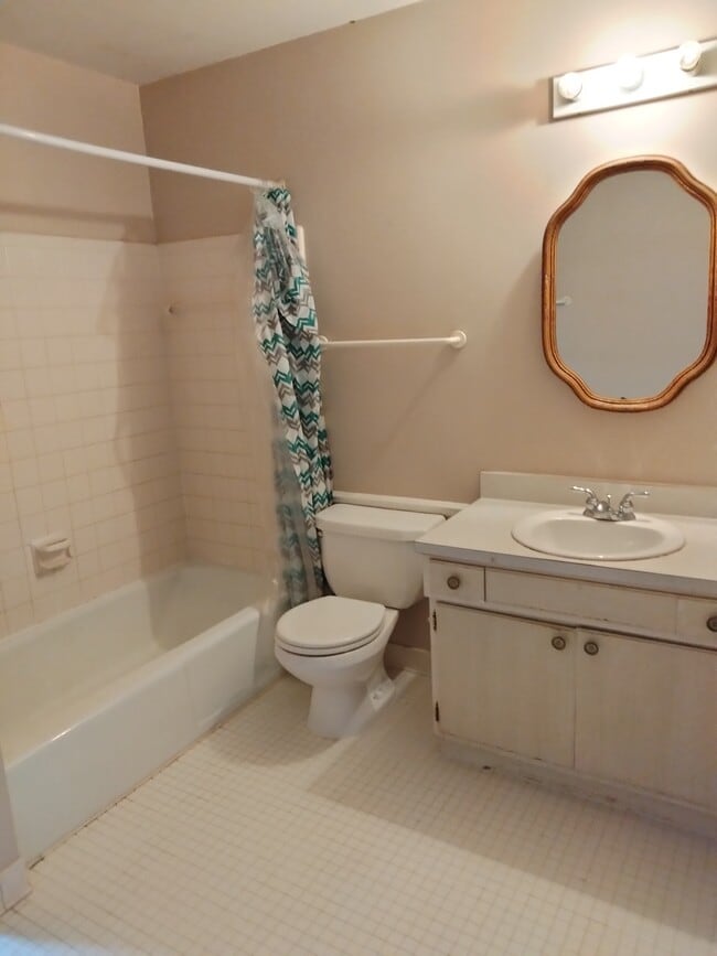 Photo - 6224 Birch Row Dr