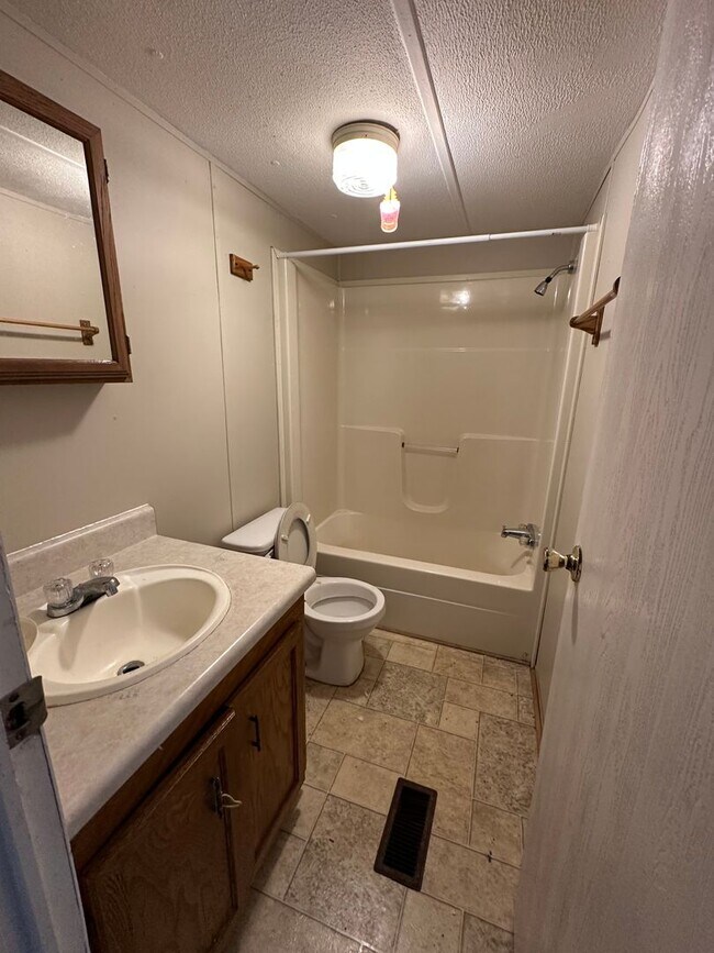 Photo - 3 bedrooms, Wagener, $950, 803-537-0185