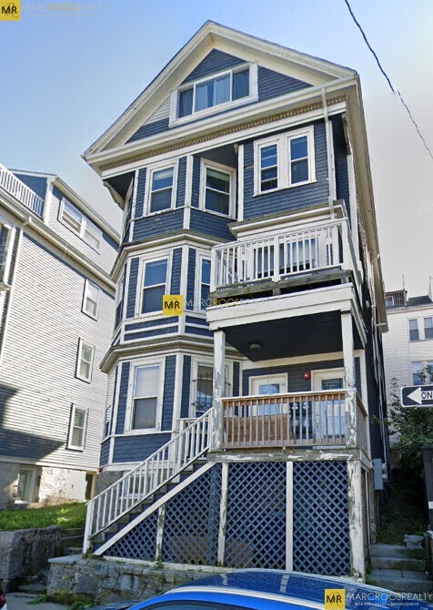 Building Photo - 180 Hillside St Rental
