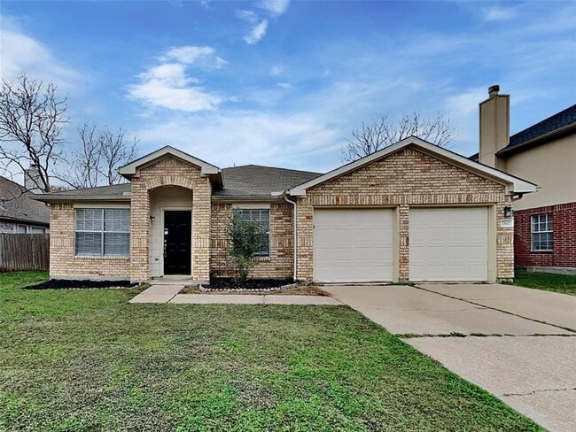 Building Photo - 17602 Coventry Oaks Dr Rental