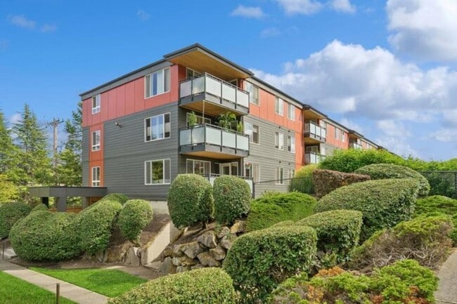 Building Photo - 1 bedroom in Seattle WA 98115 Unit #C310 Rental