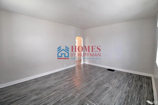 Photo - Two Bedroom House | Move In Ready!