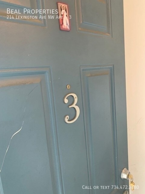 Photo - 214 Lexington Ave NW Unidad 3