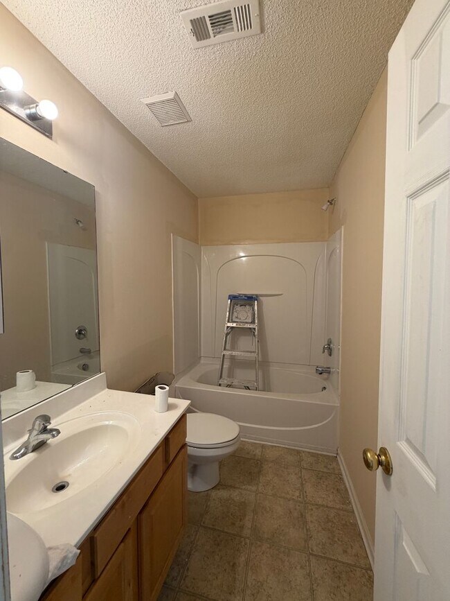 Photo - 5137 Magnolia Tree Ln