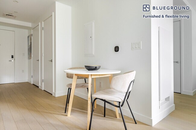 Photo - 390 Harrison Ave Unit FL5-ID1047