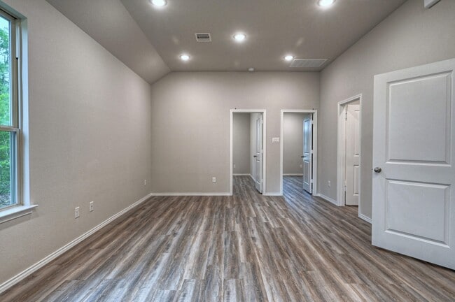 Photo - 11604 Vistawood St