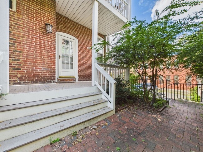 Photo - 2204 W Grace St Unidad 1b