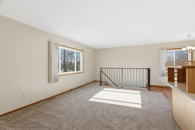 Photo - Griffin Court Apartments