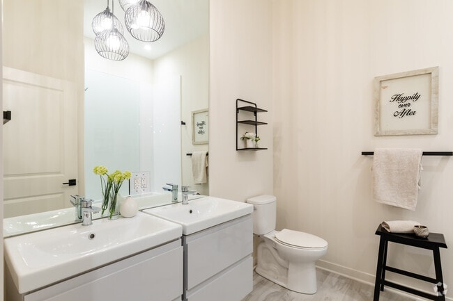 Roselle Station Apartments