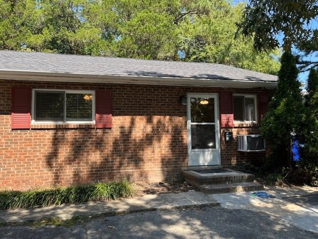Building Photo - 112 Bim St Unit C