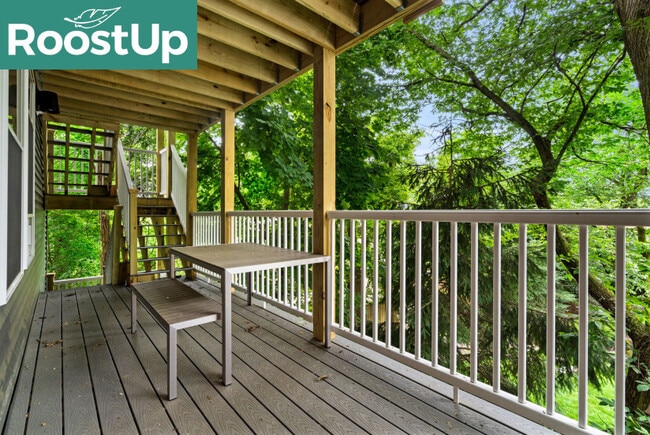 Photo - New RoostUp Furnished Private Bedroom with... Apartment