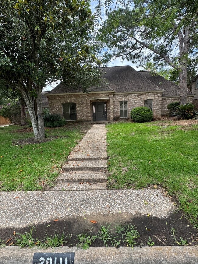 Building Photo - 20111 Yorkway Dr