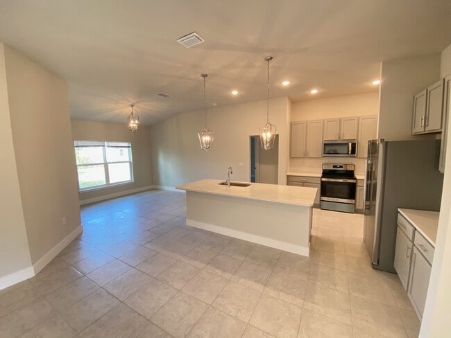 Photo - 70 Forrester Pl