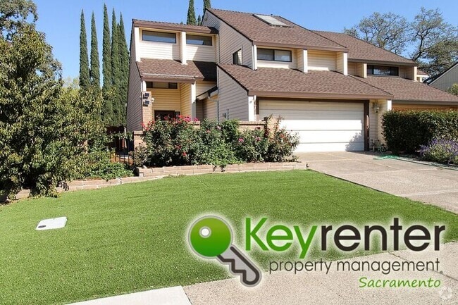 Building Photo - 8021 Sawgrass Cir Rental