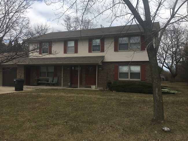 Building Photo - 4748 S 124th St Rental