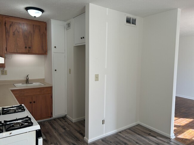 Photo - 306 Fremont St
