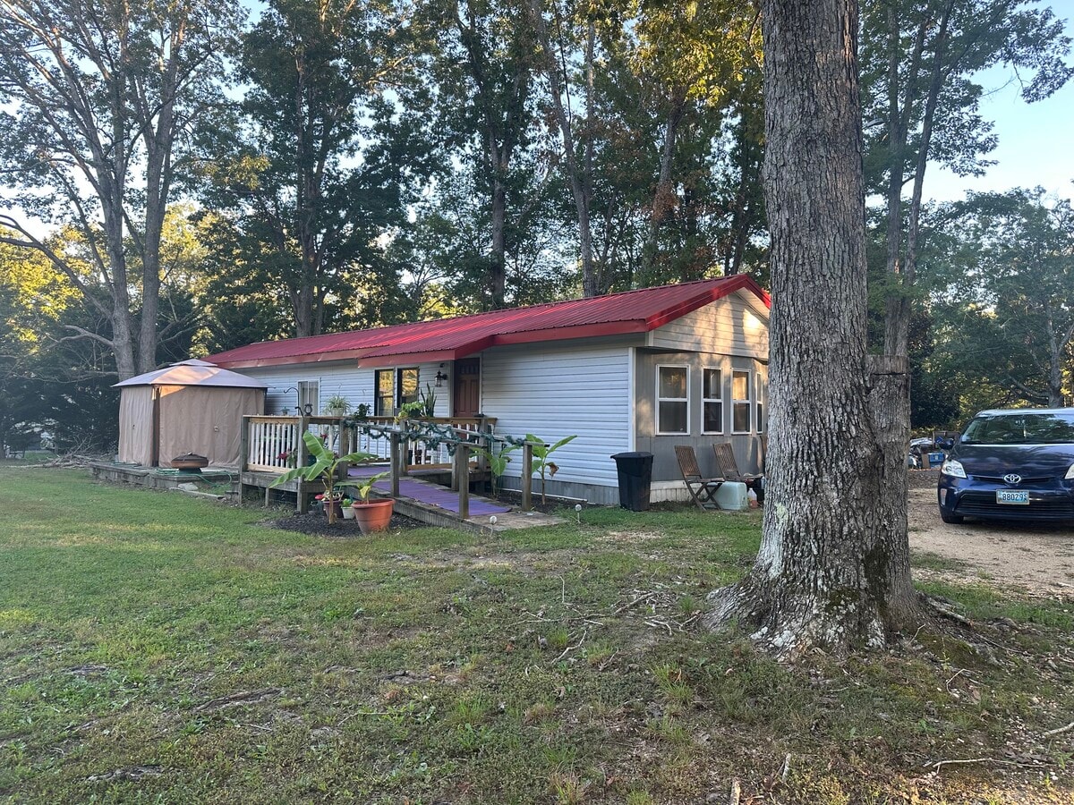 Photo - 22525 Point Lookout Rd