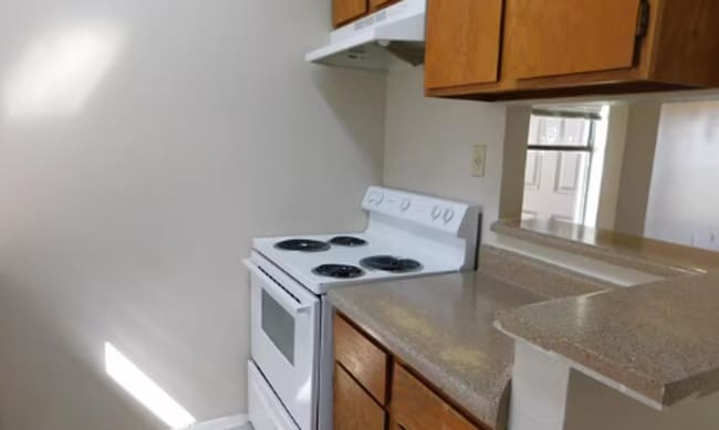 Photo - 2407 W Slaughter Ln Unit D