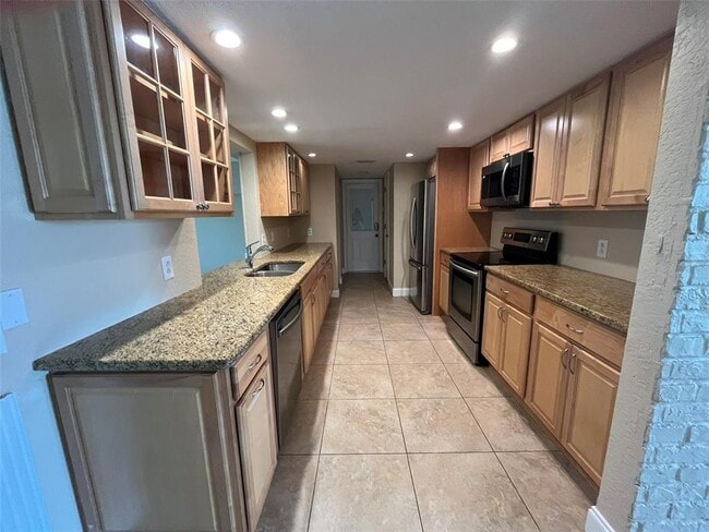 Photo - 671 Spring Lake Blvd NW